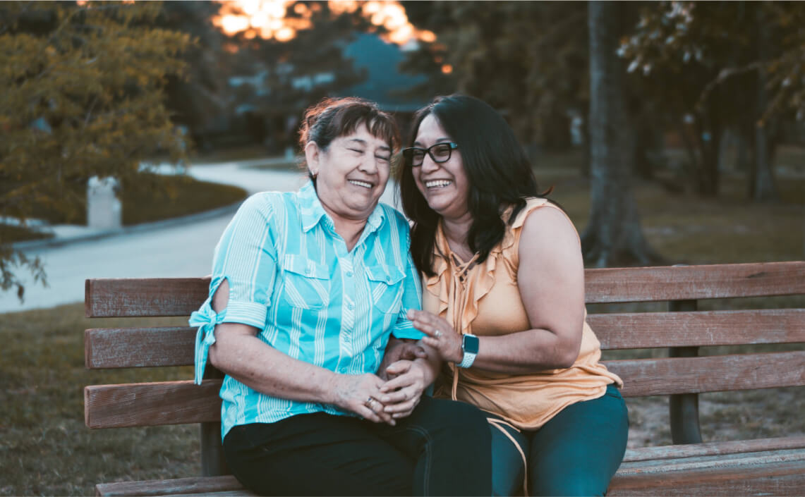 illinois-residents-sitting-on-park-bench